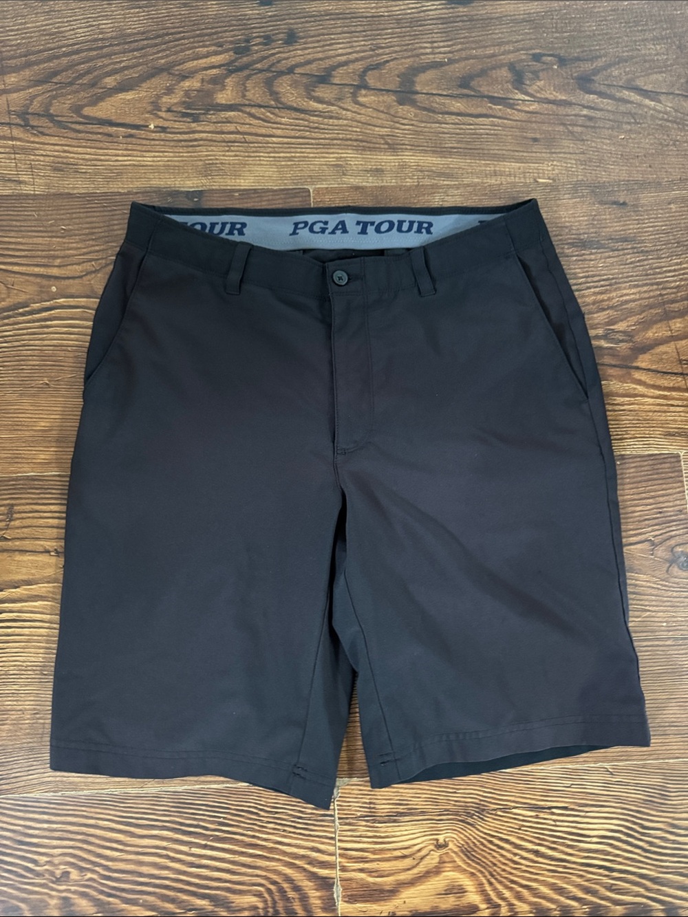 PGA TOUR Black Stretch Hybrid Golf Shorts Size 34